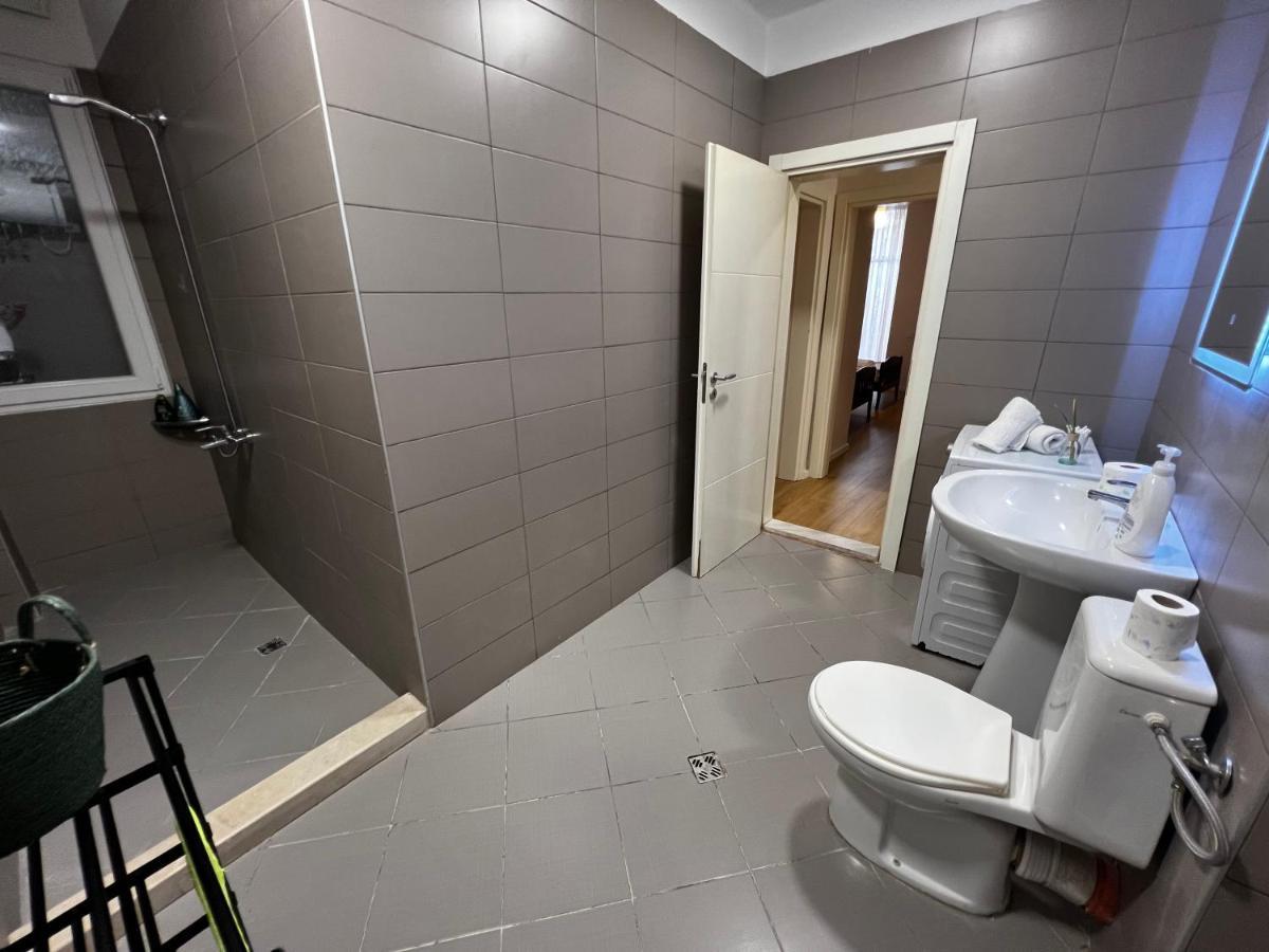 Appartement Tirana Main Square Extérieur photo