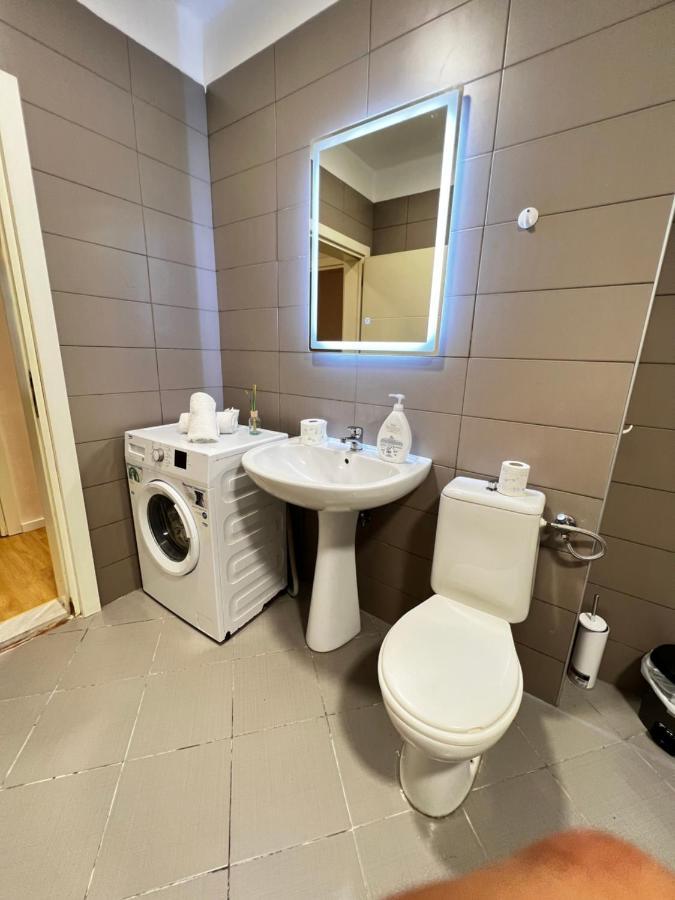 Appartement Tirana Main Square Extérieur photo
