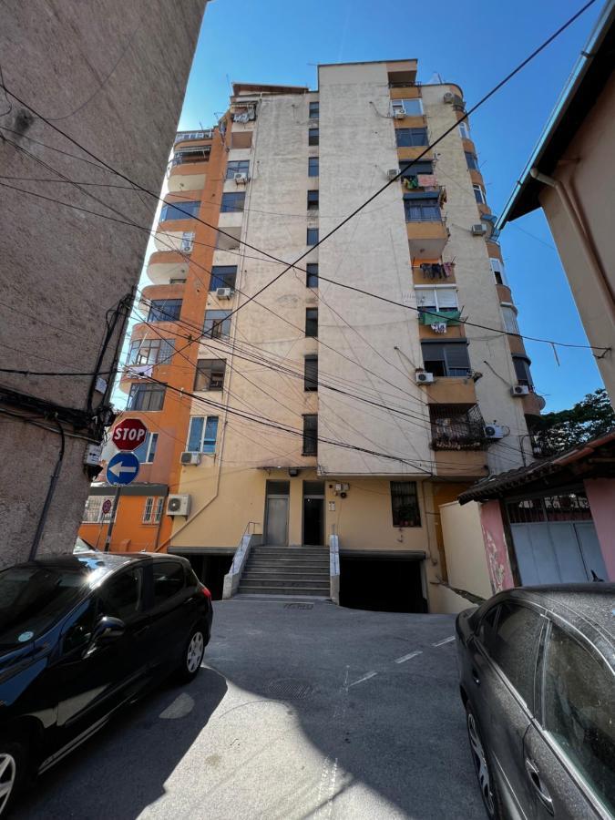 Appartement Tirana Main Square Extérieur photo